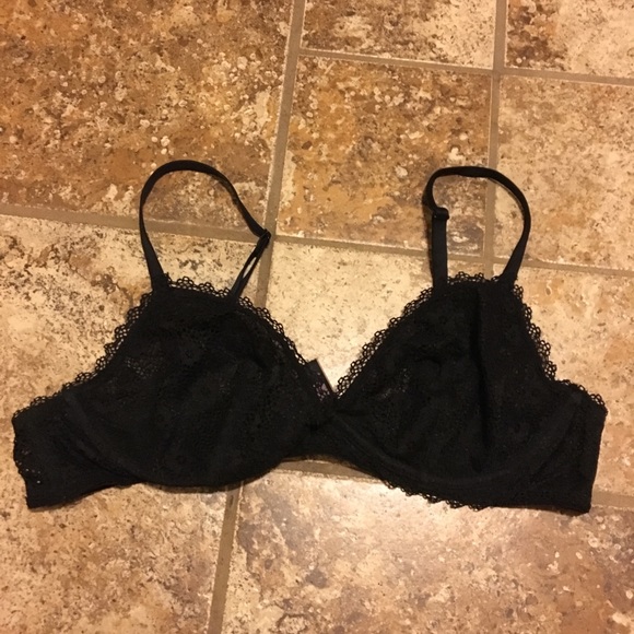Victoria's Secret Other - Victoria’s Secret Black Lace Underwire Bralette Victoria's Secret Other - Victoria’s Secret Black Lace Underwire Bralette